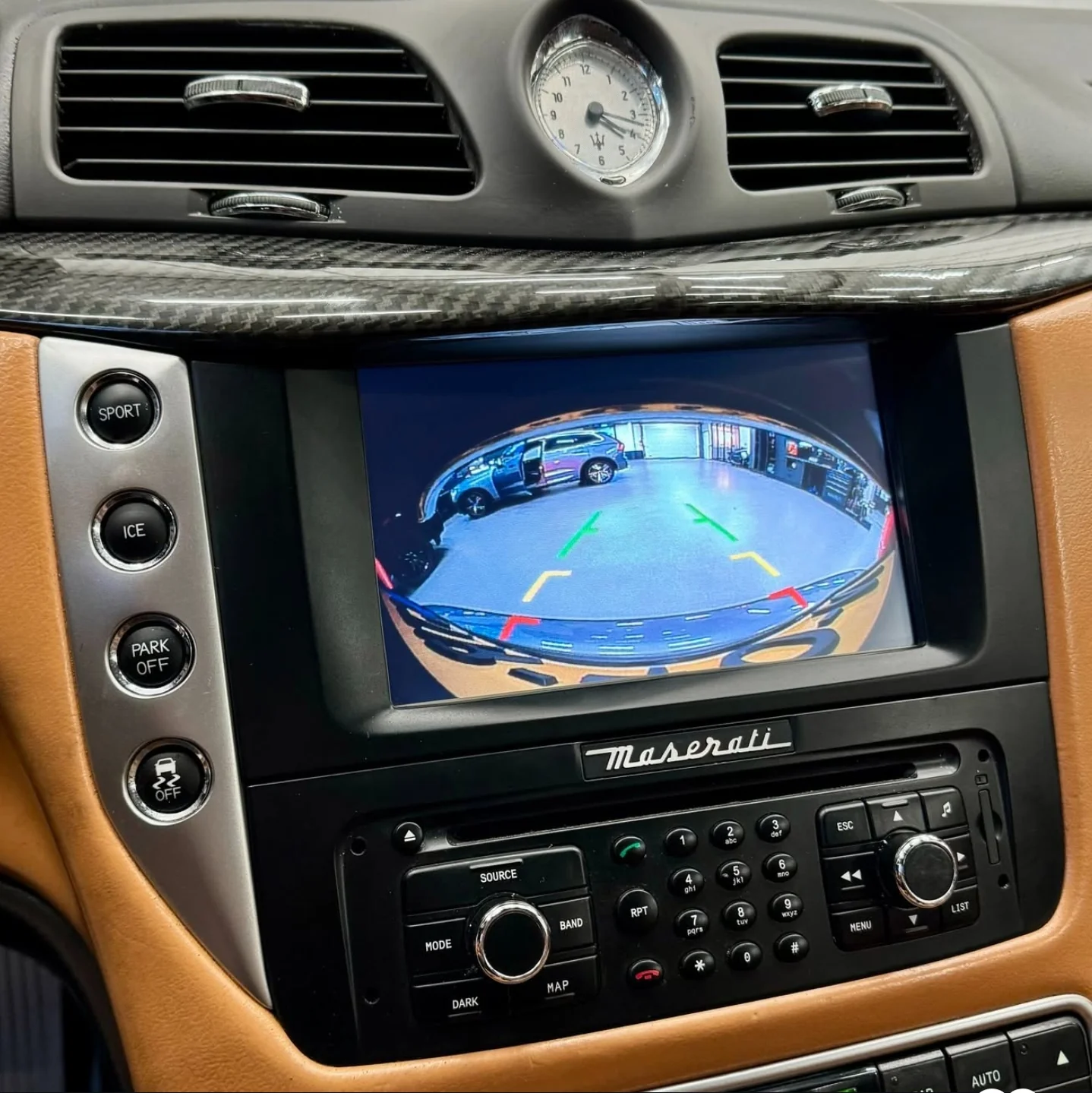 Apple Carplay pour Maserati GranTurismo à partir de 2008 - Image 4